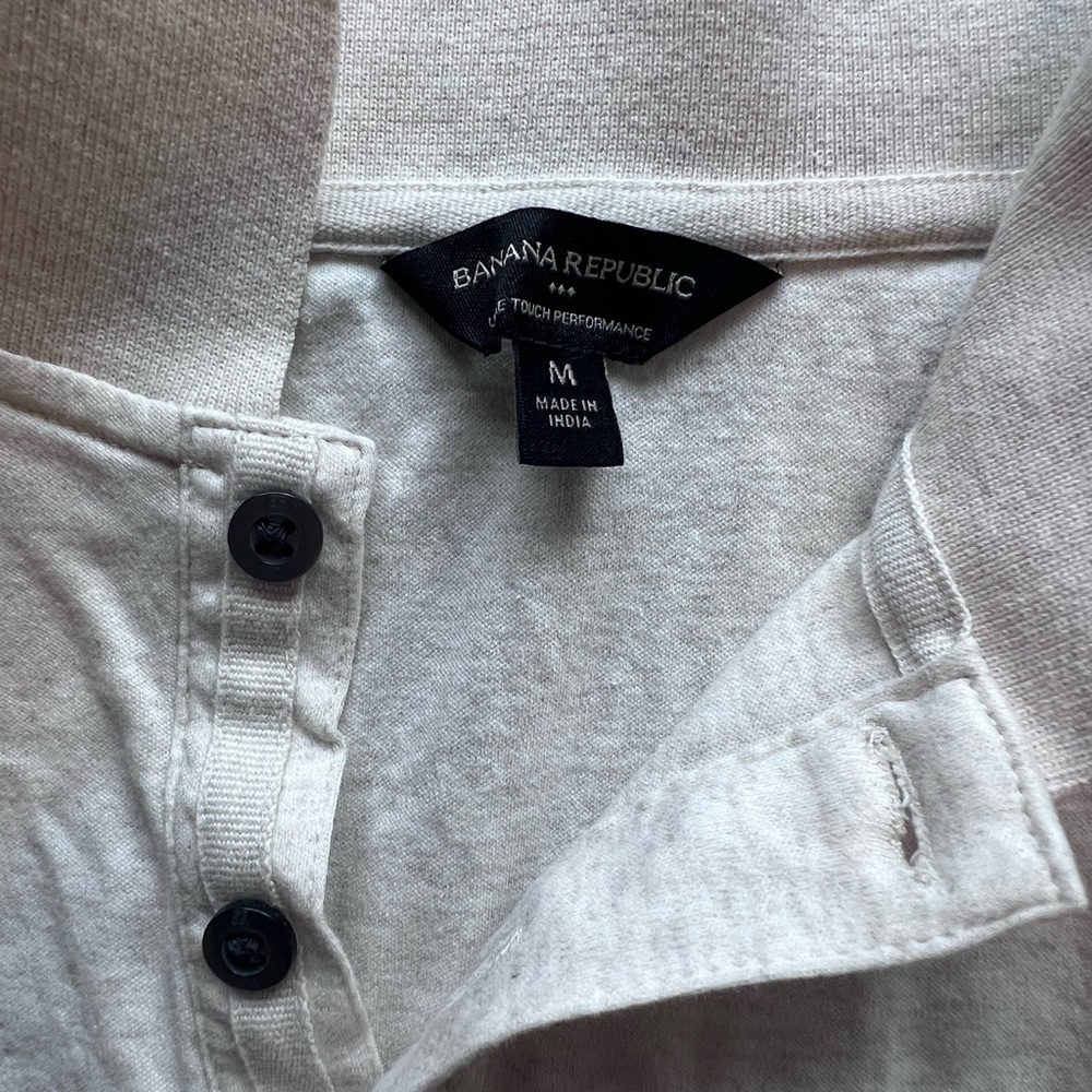 Banana Republic Polo - Picture 2 of 2